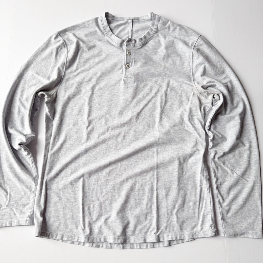 Lululemon 5 Year Basic Long Sleeve Henley Light Heather Grey Small